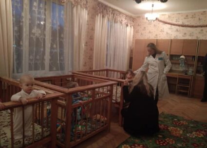 Відвідала Тернопільський обласний будинок дитини
